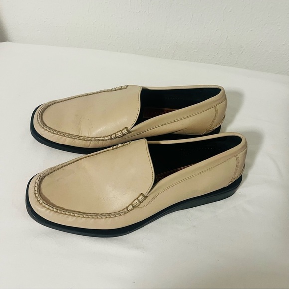 Cole Haan Men’s 10M Cream Leather Loafers with Moccasin Stitching Business main image 6